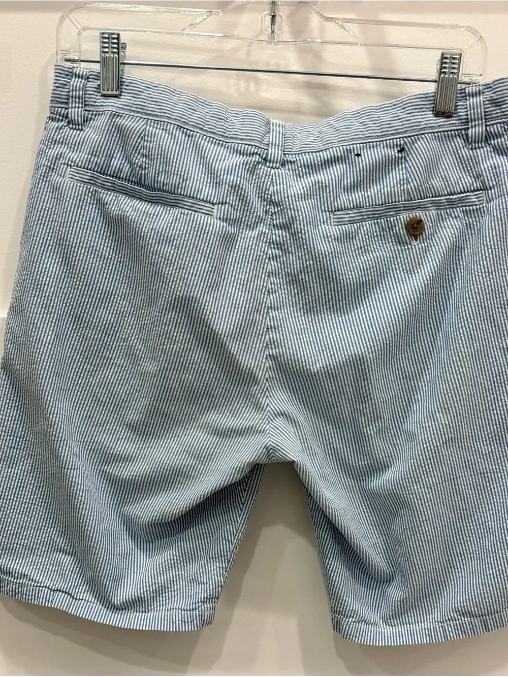 Banana Republic lightweight seersucker